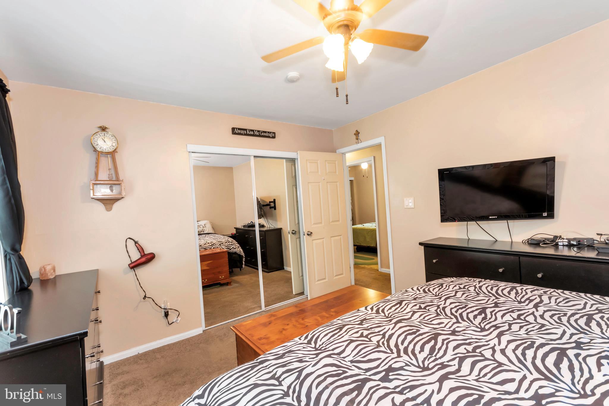 377 Broadlane Road Williamstown, NJ 08094 - Photo 12 of 27 Master Bedroom