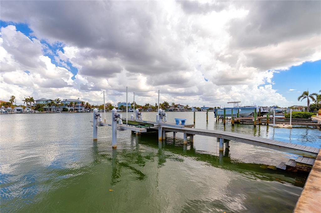 2601 Bay Boulevard Indian Rocks Beach, FL 33785 - Photo 34 of 64