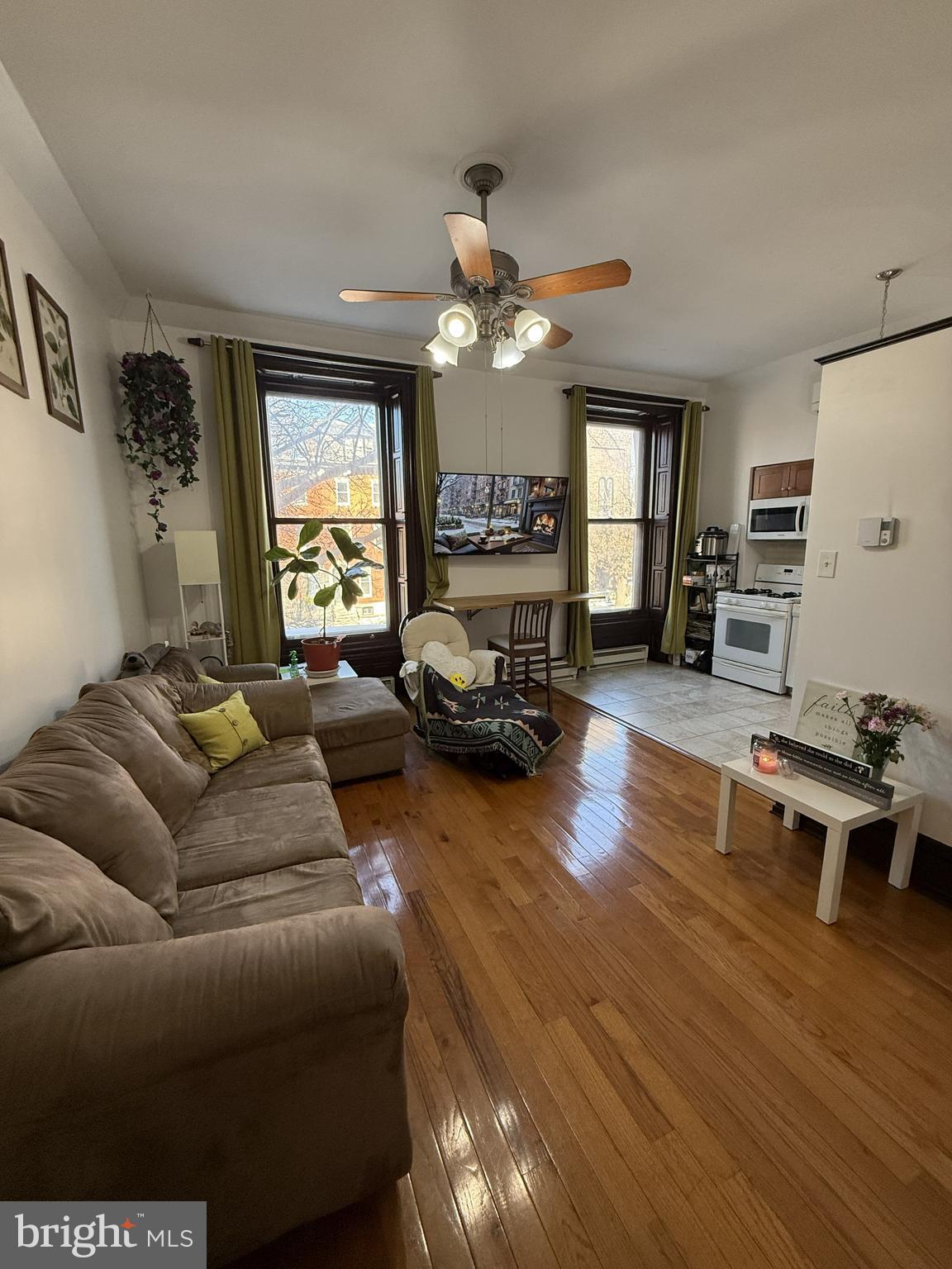 2008-00 Spring Garden Street, Unit 3 Philadelphia, PA 19130 - Photo 3 of 10