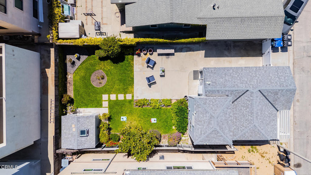 3534 Ocean Drive Oxnard, CA 93035 - Photo 17 of 27 3534 Ocean Dr Oxnard CA 93035-large-018-