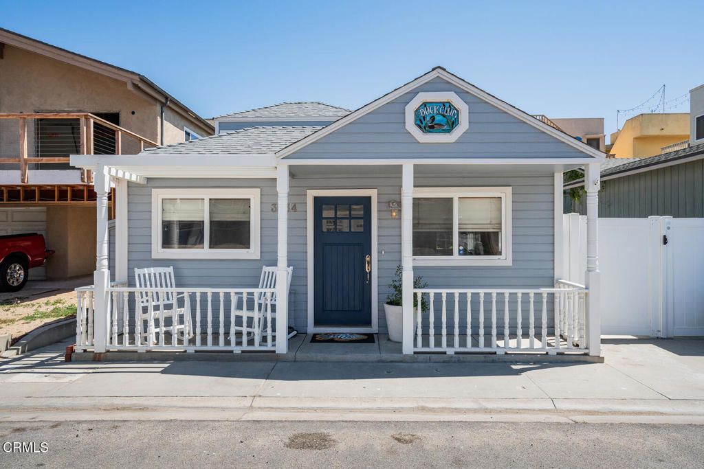 3534 Ocean Drive Oxnard, CA 93035 - Photo 2 of 27 3534 Ocean Dr Oxnard CA 93035-large-001-