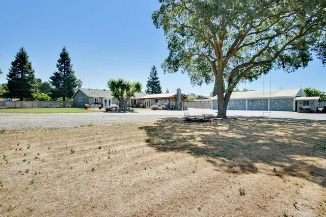 $2,399,000 | 8875 New Avenue, Gilroy, CA 95020