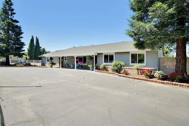 $2,399,000 | 8875 New Avenue, Gilroy, CA 95020