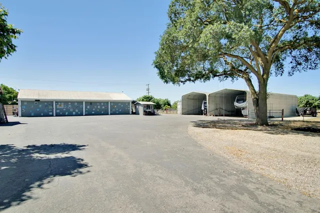 $2,399,000 | 8875 New Avenue, Gilroy, CA 95020
