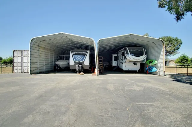 $2,399,000 | 8875 New Avenue, Gilroy, CA 95020