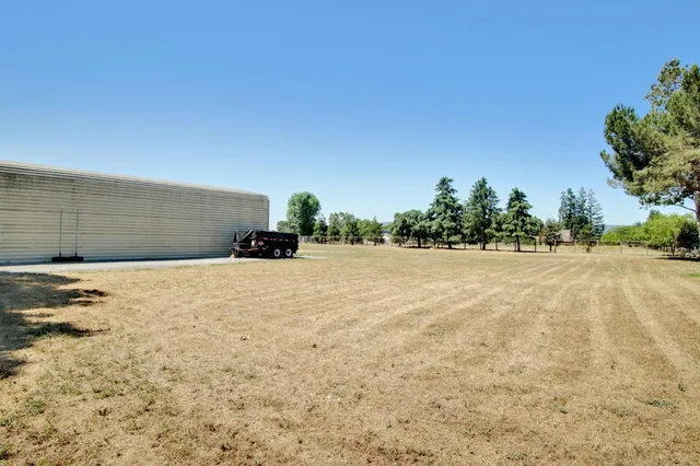 $2,399,000 | 8875 New Avenue, Gilroy, CA 95020