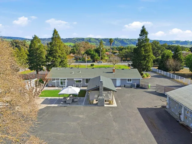$2,399,000 | 8875 New Avenue, Gilroy, CA 95020