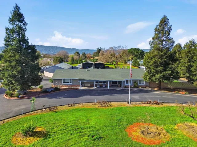 $2,399,000 | 8875 New Avenue, Gilroy, CA 95020
