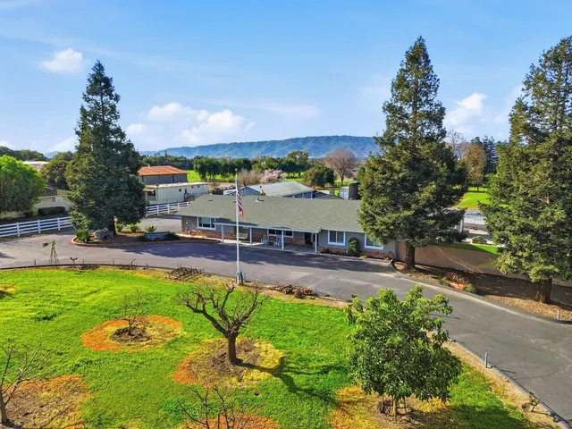 $2,399,000 | 8875 New Avenue, Gilroy, CA 95020