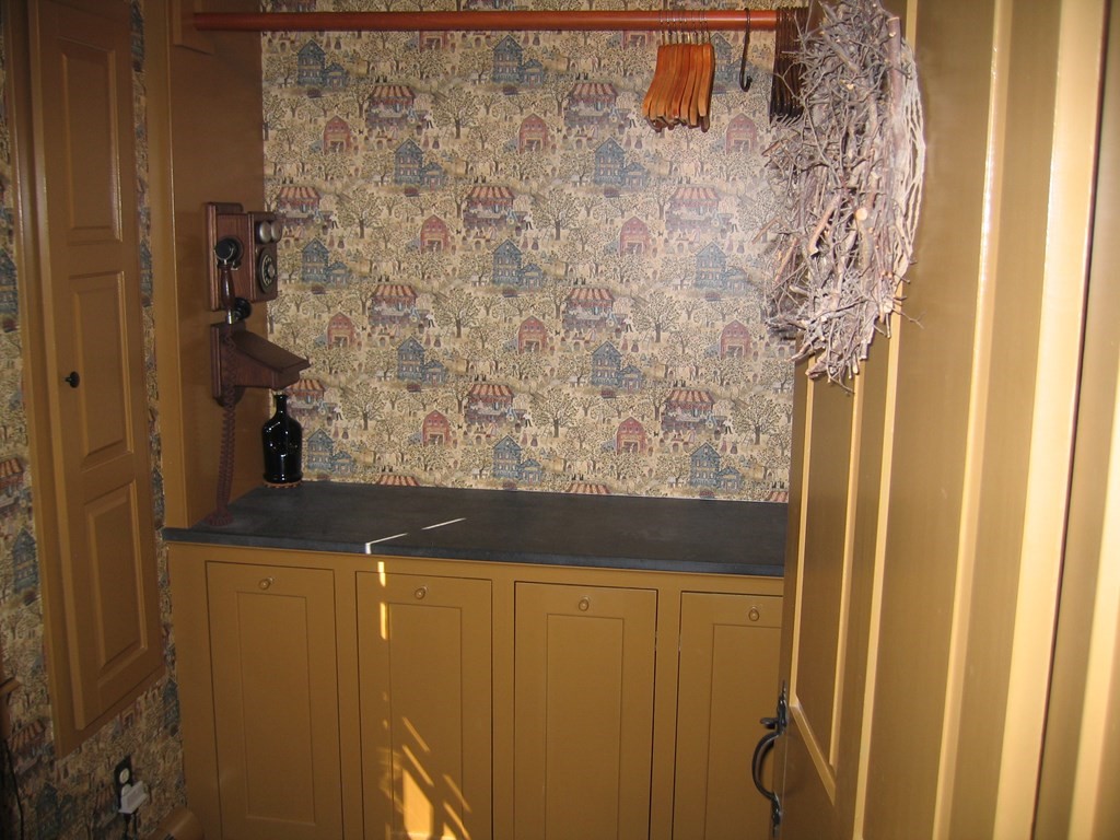 23 North Brookfield Road Spencer, MA 01562 - Photo 12 of 35 Gallery Image 12