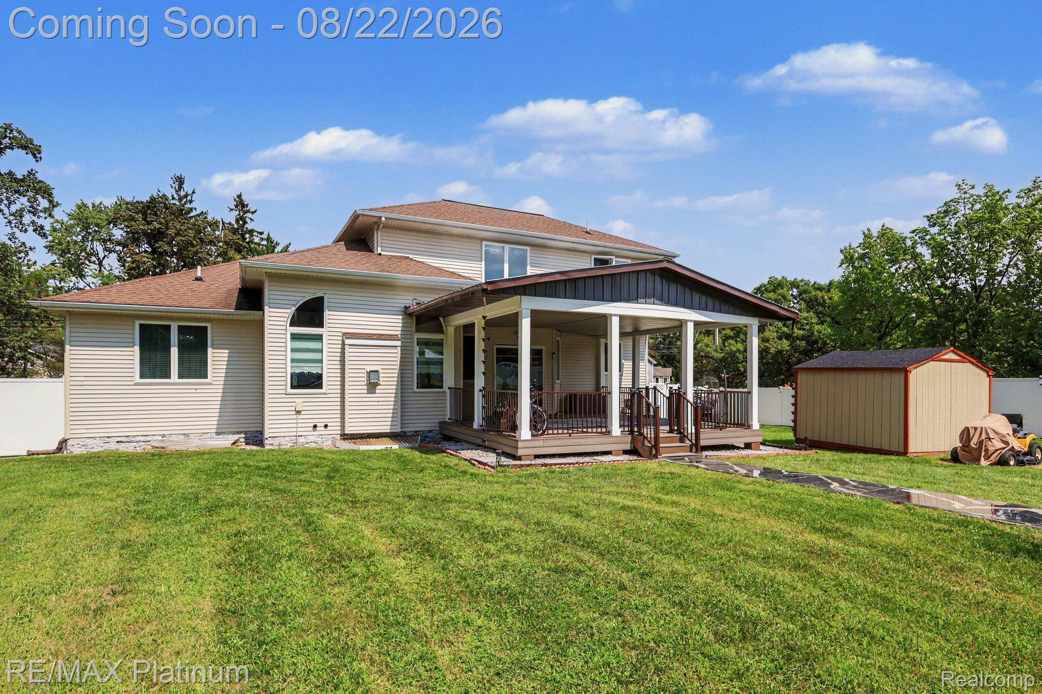 1761 Hamilton Road Okemos, MI 48864 - Photo 18 of 25 024_file_7124.jpg