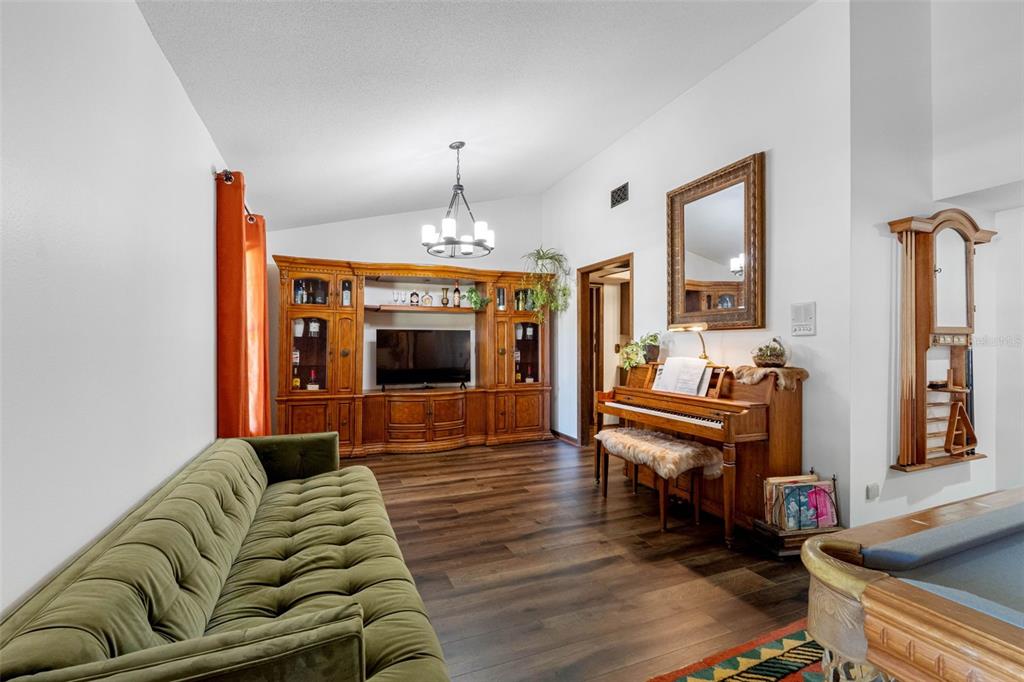11109 Winn Road Riverview, FL 33569 - Photo 13 of 73