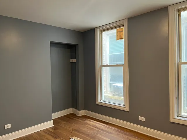 $1,350 | 648 West 60th Street, Unit 2, Chicago, IL 60621