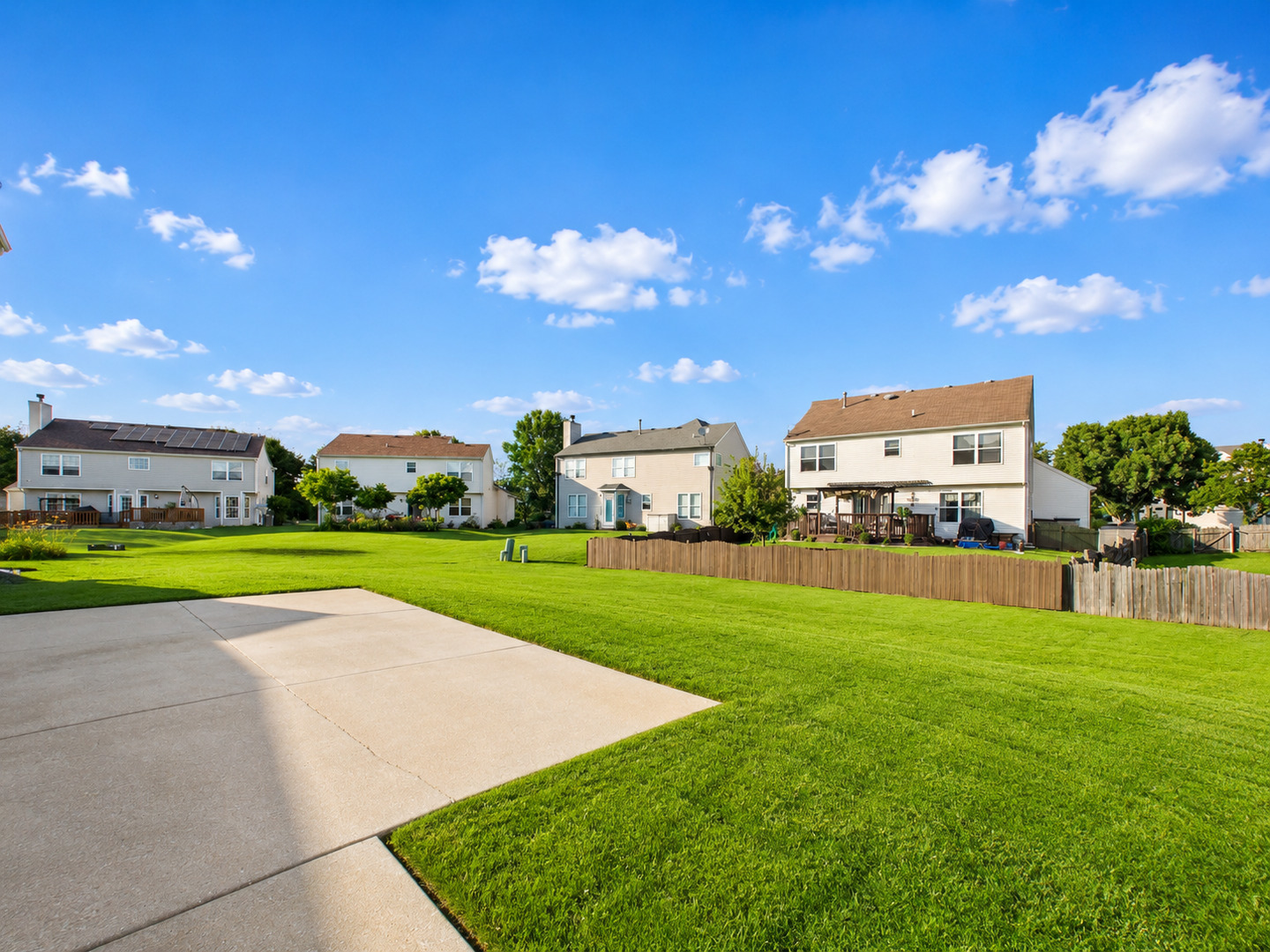 247 Alyssum Court Romeoville, IL 60446 - Photo 35 of 35