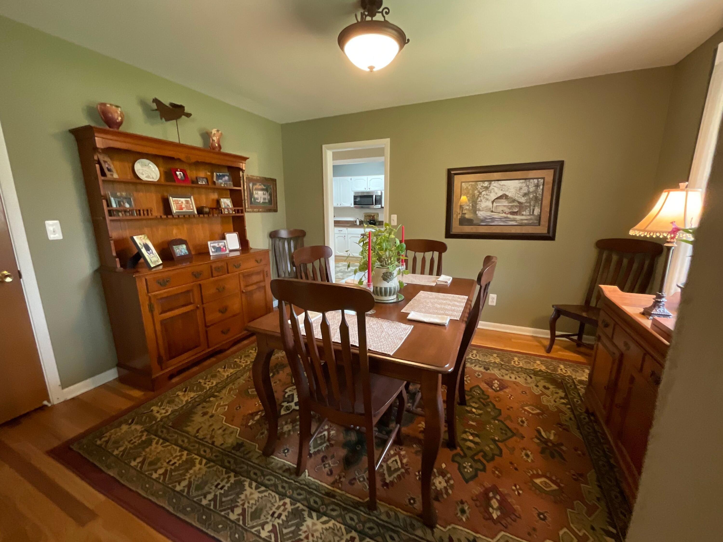 5855 Rocky Rill Road Columbus, OH 43235 - Photo 10 of 38 Dining Room 2