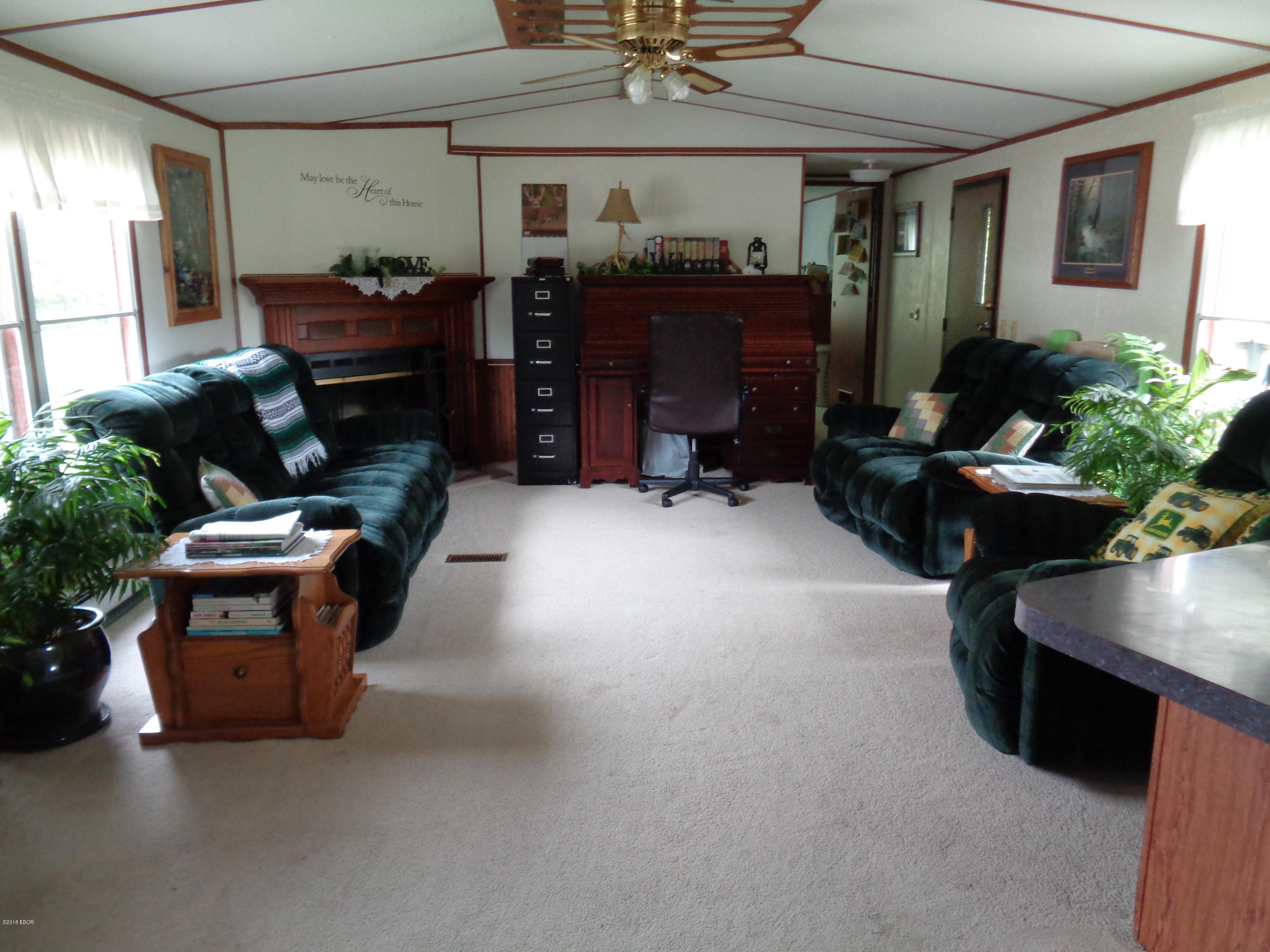 2100 Old Town Road Stonefort, IL 62987 - Photo 23 of 33 Gallery Image 23
