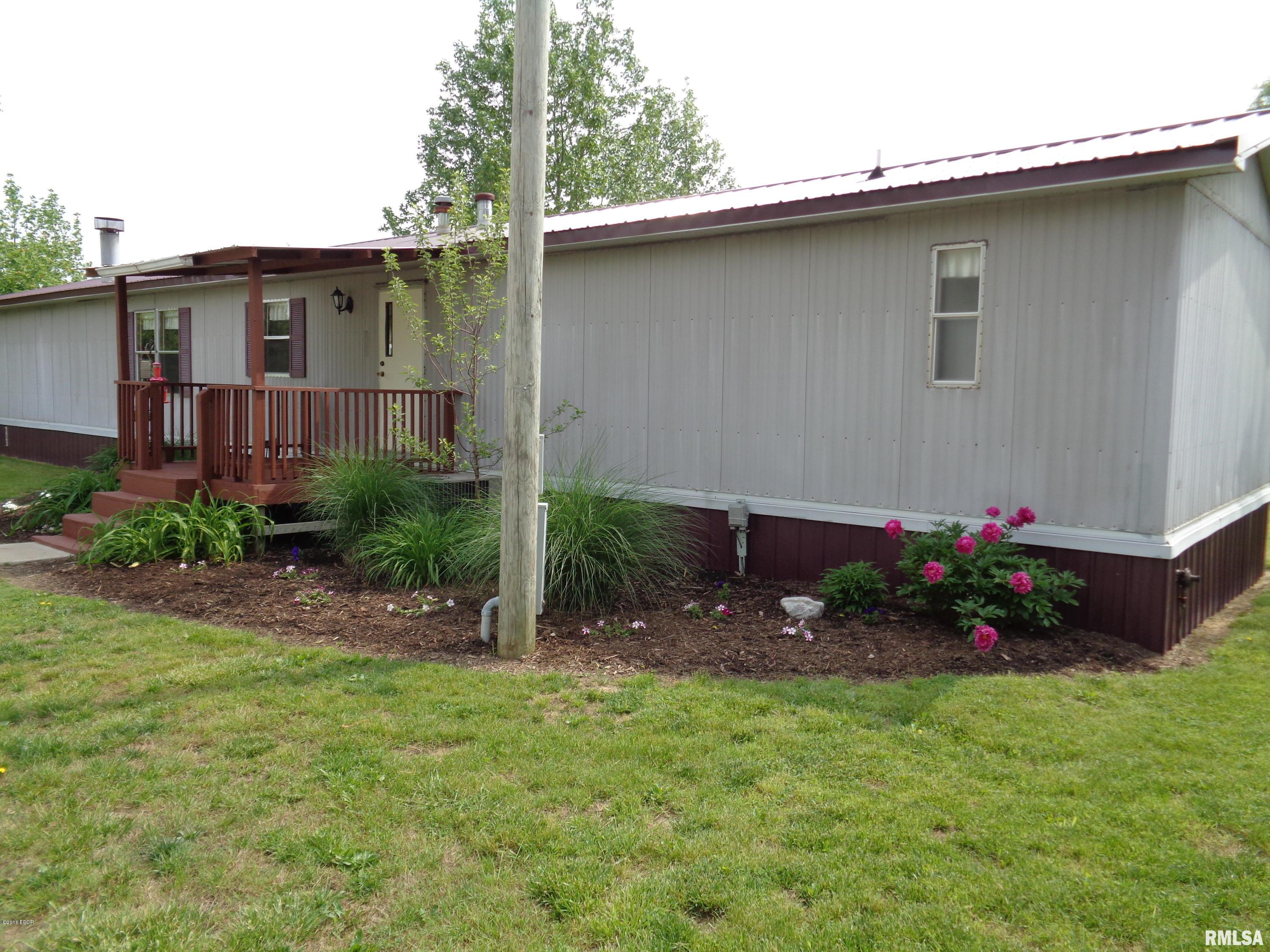 2100 Old Town Road Stonefort, IL 62987 - Photo 3 of 33 Gallery Image 3
