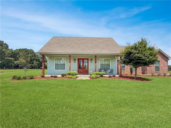 $475,000 | 81265 Jim Sharp Road, Covington, LA 70435