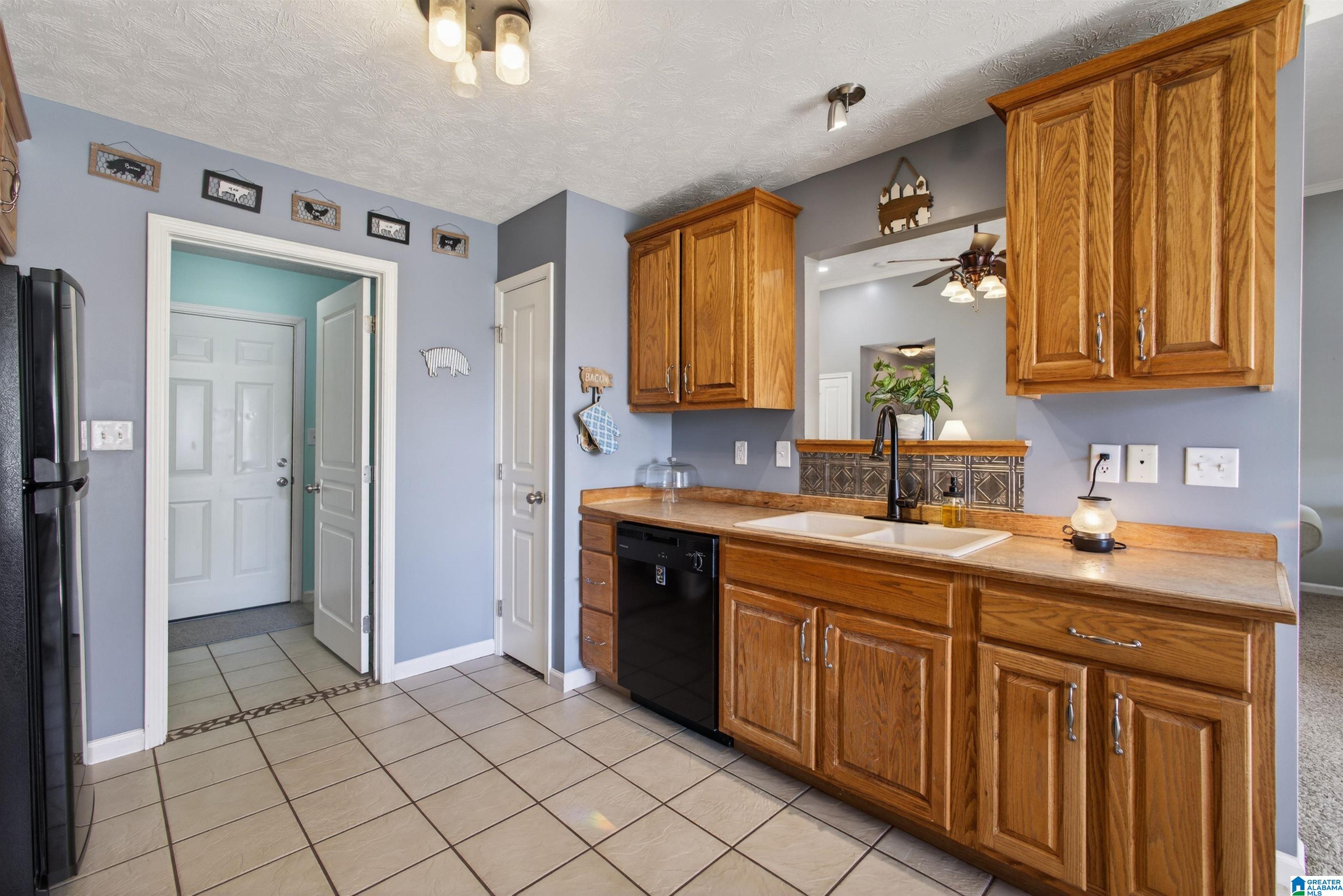 75 County Road 951 Clanton, AL 35045 - Photo 8 of 26
