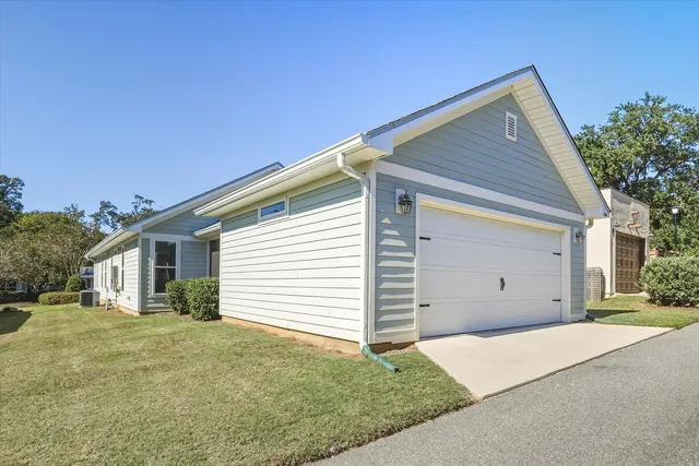 $2,500 | 1743 Brush Hill Road, Tallahassee, FL 32308