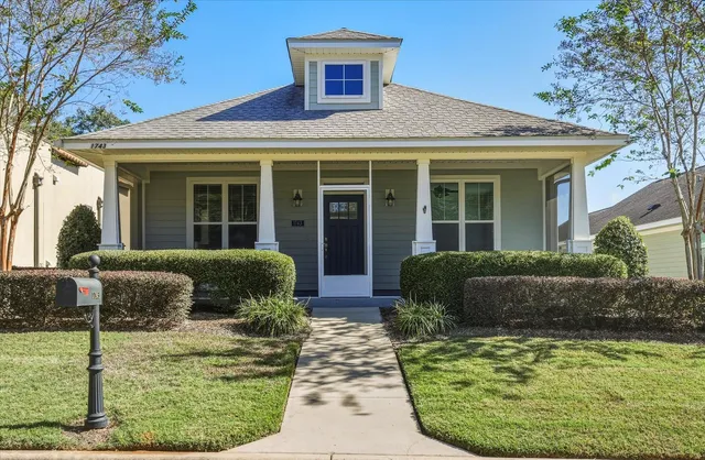 $2,500 | 1743 Brush Hill Road, Tallahassee, FL 32308