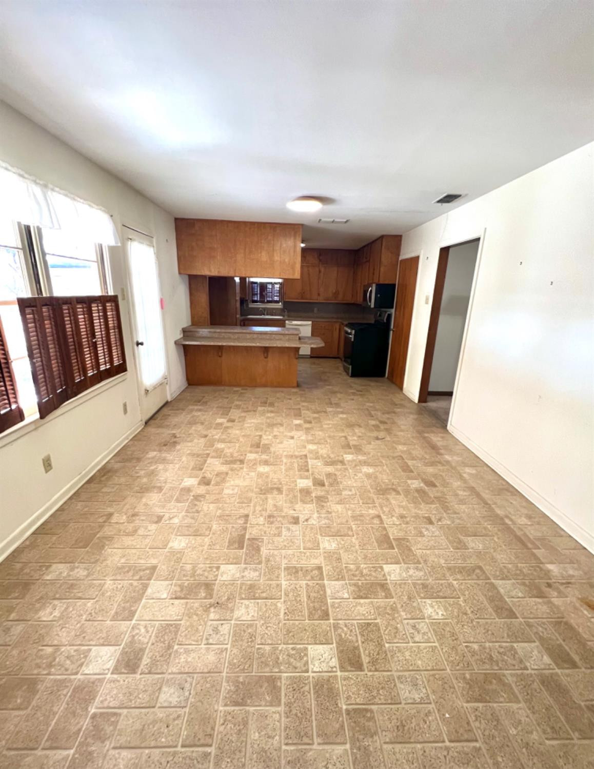 3707 25th Street Lubbock, TX 79410 - Photo 10 of 26 Photo 10