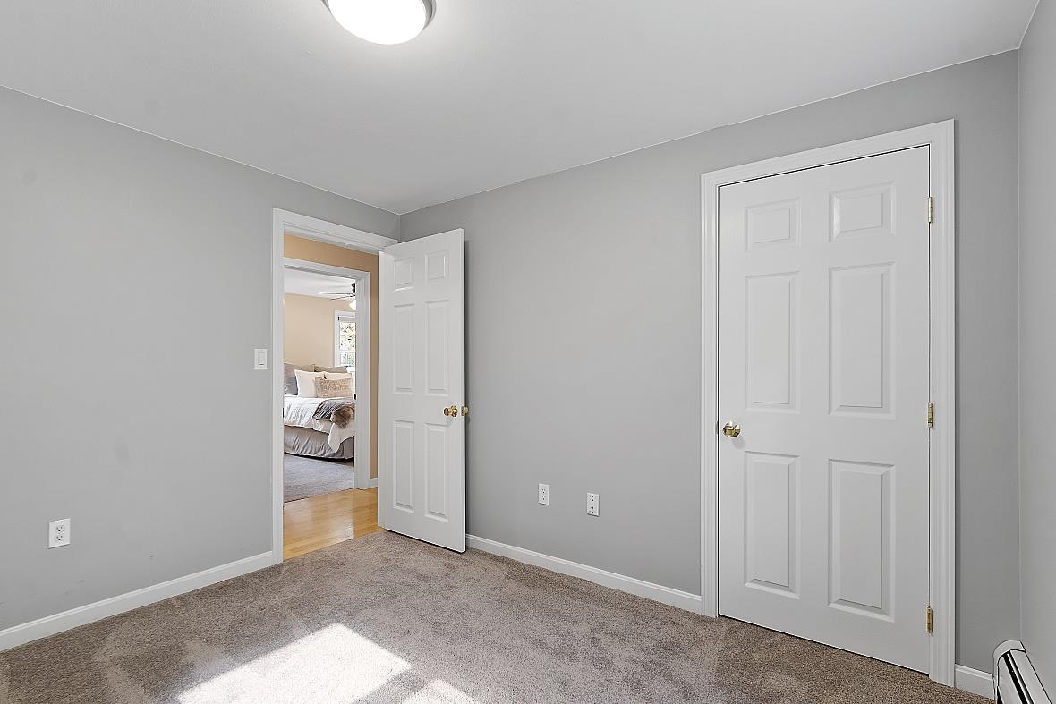 131 Conant Road Nashua, NH 03062 - Photo 25 of 40