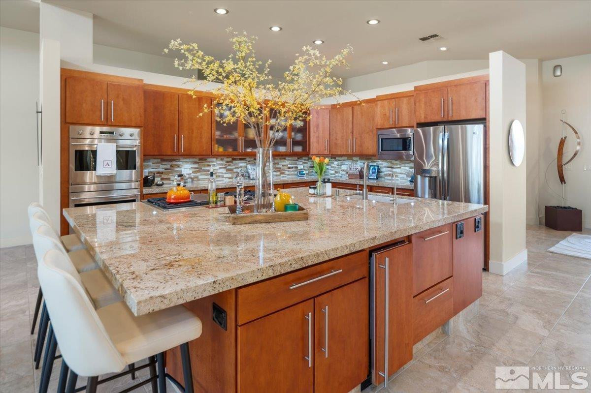 10064 Dixon Lane Reno, NV 89511 - Photo 4 of 62 Photo 4