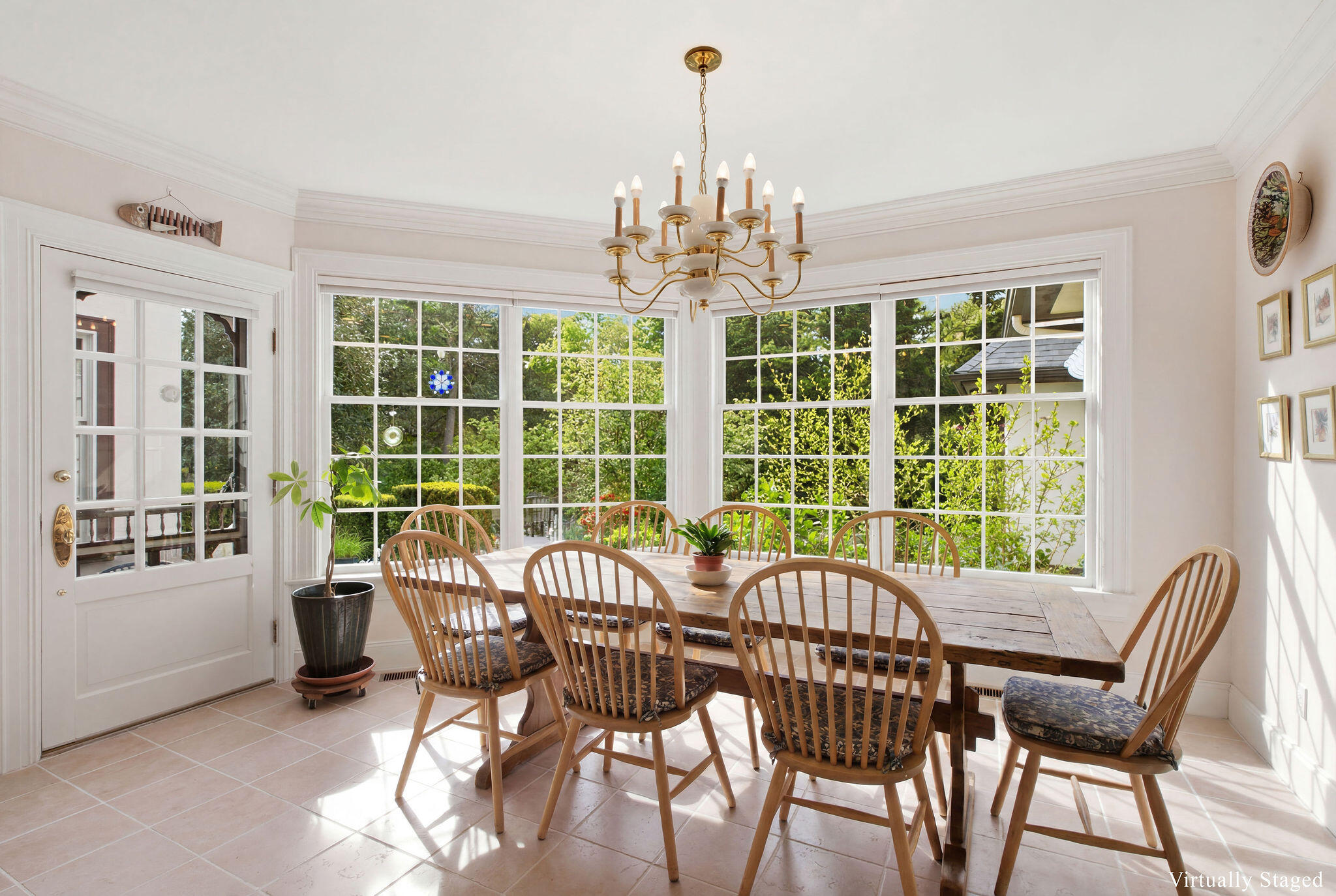 63 Main Street Osterville, MA 02655 - Photo 22 of 48 Kitchen Dining Area