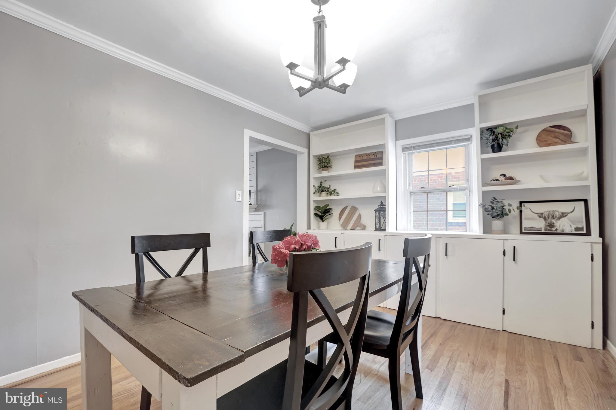 10700 Hayes Avenue Silver Spring, MD 20902 - Photo 7 of 38 Dining Room