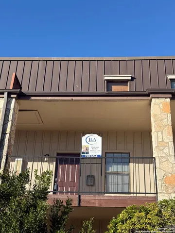 $267,000 | 474 Seele Street, Unit 10, New Braunfels, TX 78130