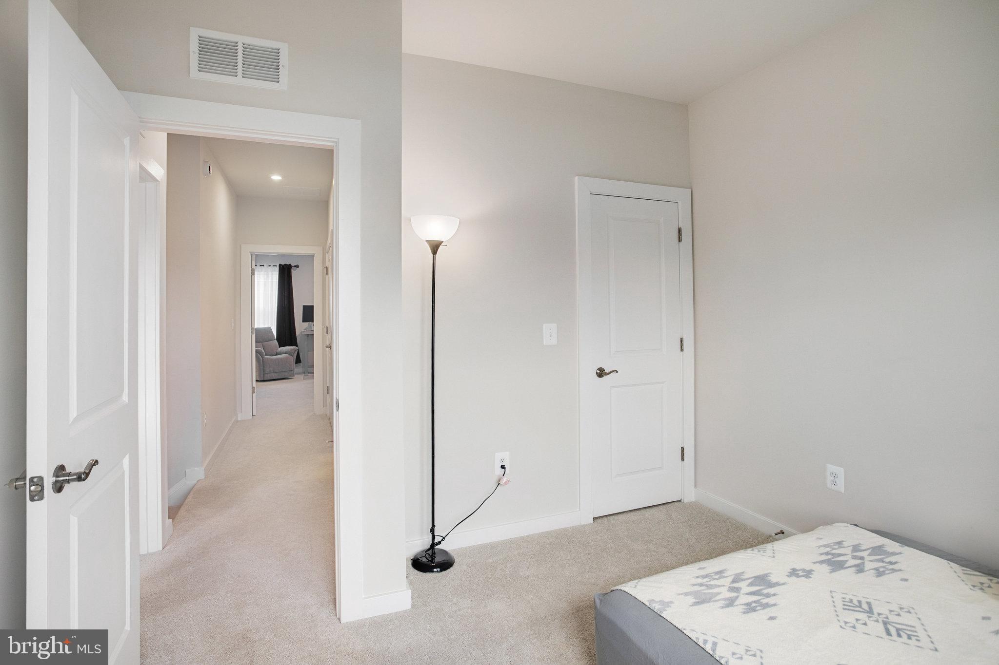 18351 Moss Garden Road Dumfries, VA 22026 - Photo 17 of 41