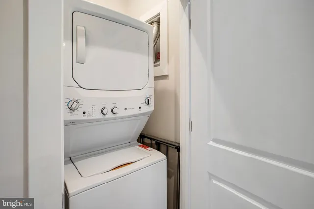 $629,900 | 18351 Moss Garden Road, Dumfries, VA 22026