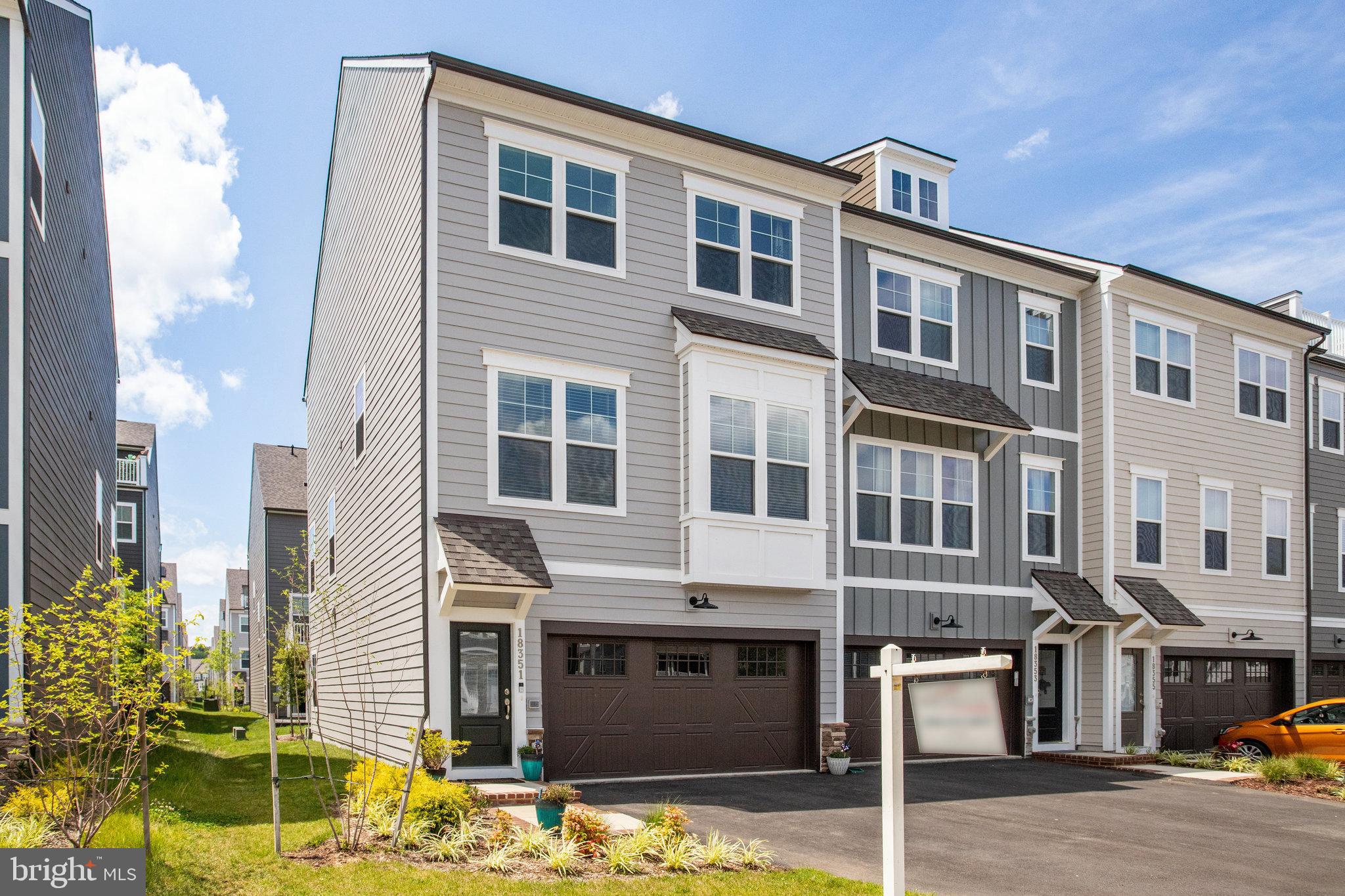 18351 Moss Garden Road Dumfries, VA 22026 - Photo 3 of 41