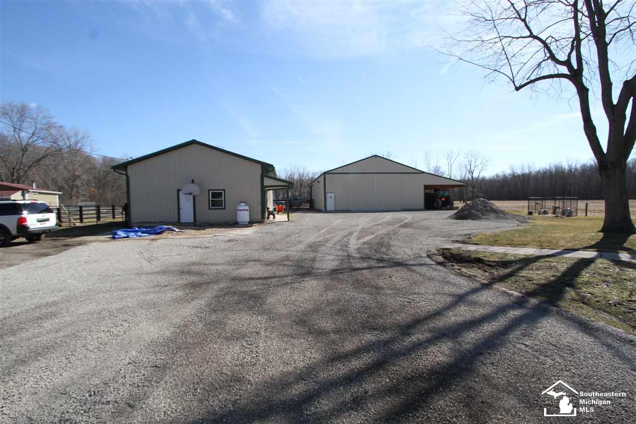 1355 Meanwell Road Dundee, MI 48131 - Photo 40 of 55 50036250-39.JPG
