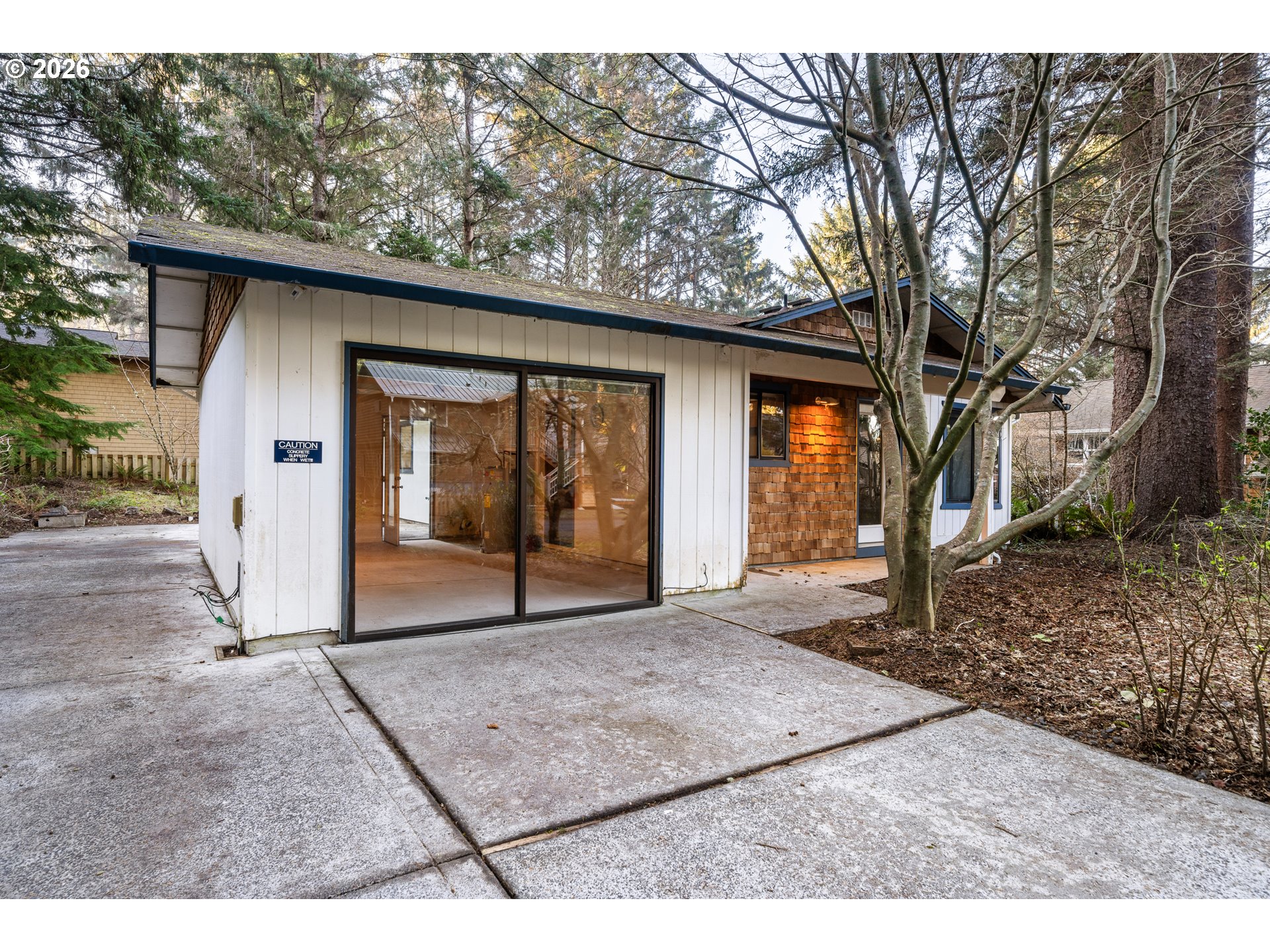 355 North Chinook Cannon Beach, OR 97110 - Photo 3 of 17