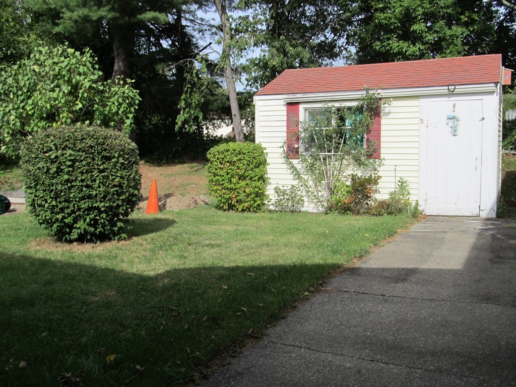 5 Eastbridge Road Taunton, MA 02780 - Photo 17 of 25 Gallery Image 17