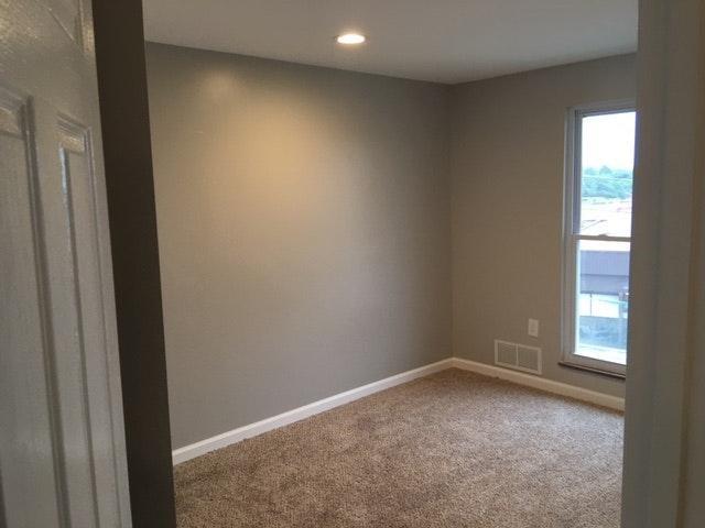 1875 Linton Street Pittsburgh, PA 15219 - Photo 9 of 12 Bedroom