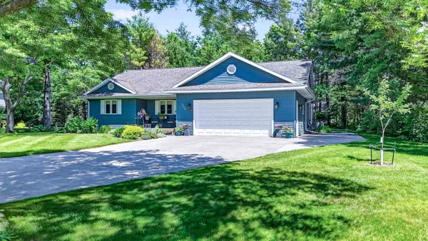 $365,000 | 3350 Derby Court, Plover, WI 54467
