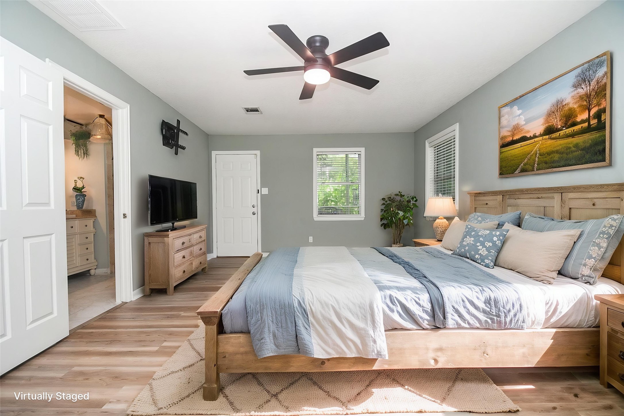 16902 Berry Road Pearland, TX 77584 - Photo 6 of 30 Primary bedroom has walk in closet AND walk in closet in bathroom.