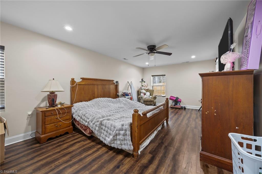 901 Decker Road Thomasville, NC 27360 - Photo 13 of 31