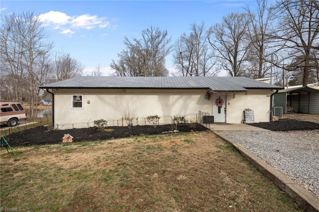 901 Decker Road Thomasville, NC 27360 - Photo 21 of 31