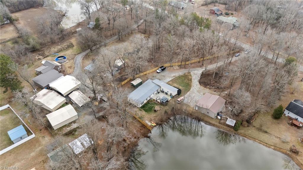 901 Decker Road Thomasville, NC 27360 - Photo 25 of 31