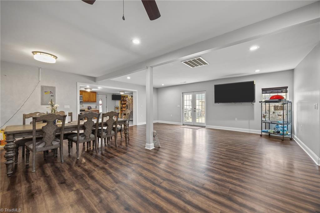 901 Decker Road Thomasville, NC 27360 - Photo 8 of 31