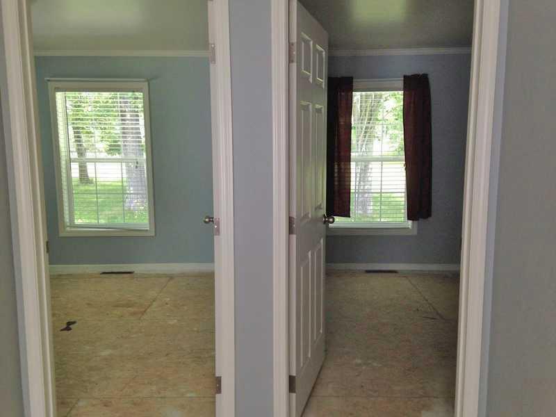 880 Avenue Road Exeter, ME 04435 - Photo 8 of 29 Hallway.