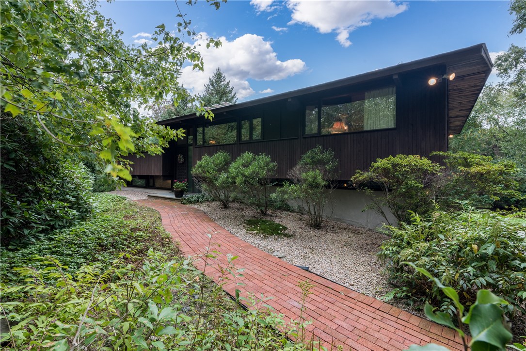 1950 Boston Neck Road North Kingstown, RI 02874 - Photo 4 of 42 Walk to the front door