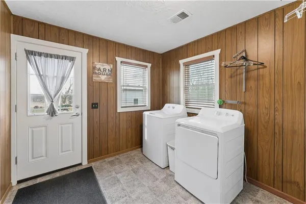 $285,000 | 13382 Northwest Oak Street, Amsterdam, MO 64723