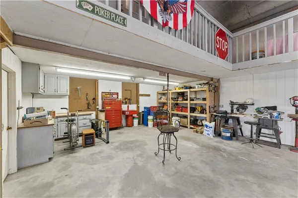 $285,000 | 13382 Northwest Oak Street, Amsterdam, MO 64723