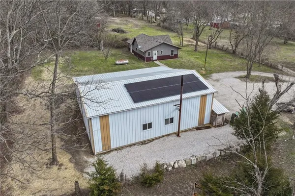 $285,000 | 13382 Northwest Oak Street, Amsterdam, MO 64723