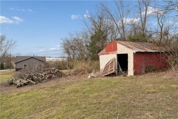 $285,000 | 13382 Northwest Oak Street, Amsterdam, MO 64723